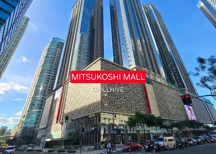 Luxury Bgc Across Uptown Mall #ournw19a Holiday home *